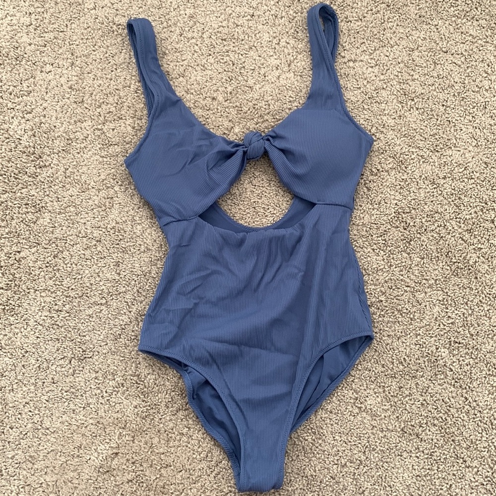 Aerie blue ribbed knot one piece swimsuit with front cutout XS
